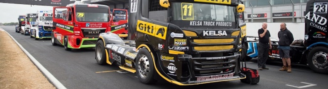 Courses de camions de Giti